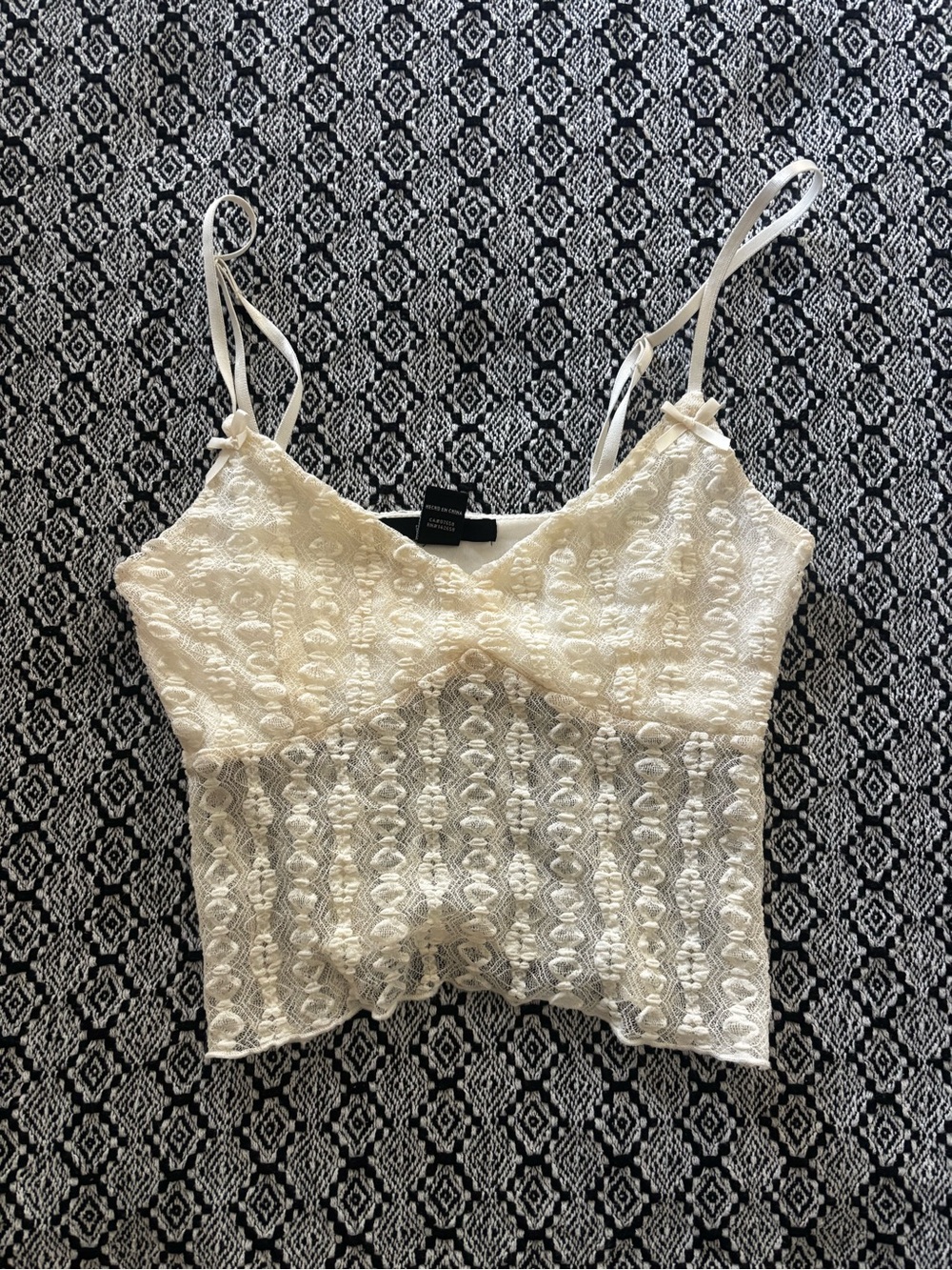Forever 21 Ivory Lace Spaghetti Strap Camisole